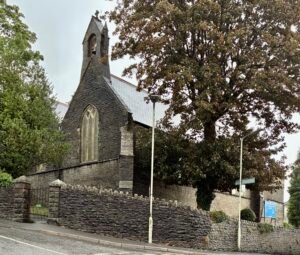 St Matthias, Treharris