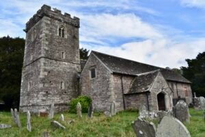 St Peter, Llanbedr